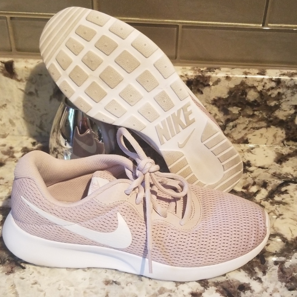 Running shoes